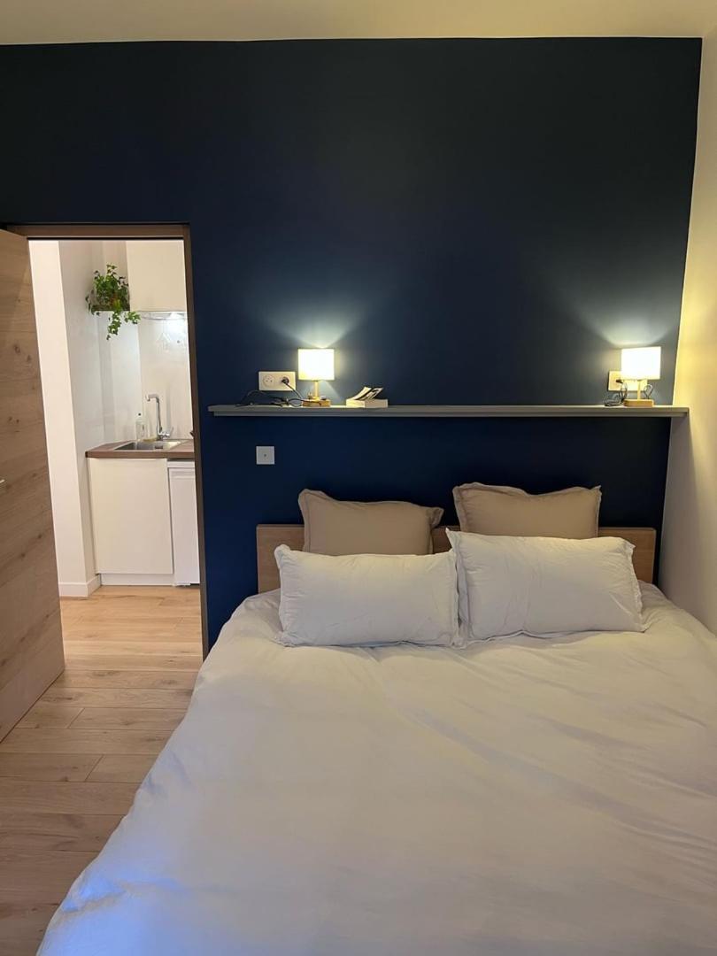 Parisian Charm, Modern & Quiet Appartement *